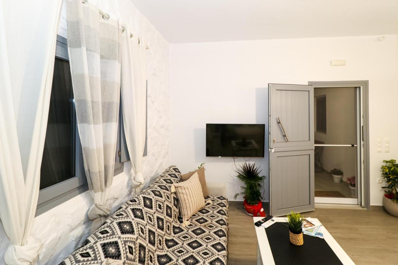 Cycladic Home On The Hill With Beautiful Views!! Agkidia Bagian luar foto