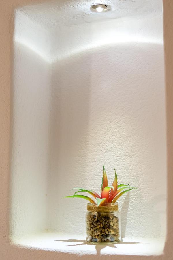Cycladic Home On The Hill With Beautiful Views!! Agkidia Bagian luar foto