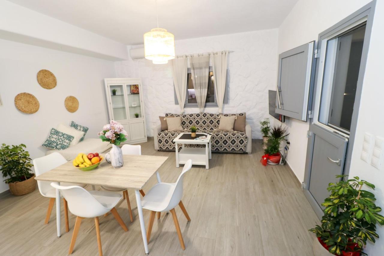 Cycladic Home On The Hill With Beautiful Views!! Agkidia Bagian luar foto
